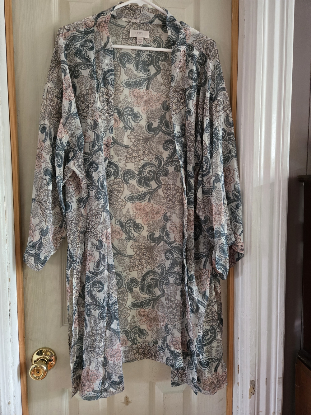 LOFT Floral Open-Front Kimono in Blush and Slate Blue